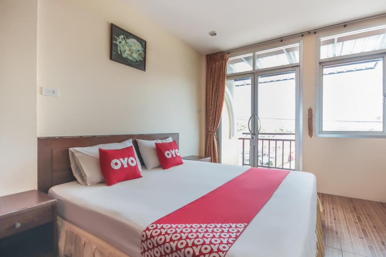 Hotel Oyo 889 Baan Sakdidet Wichit Esterno foto